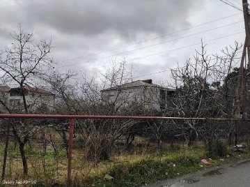 სასოფლო-სამეურნეო მიწის ნაკვეთი შენობით, ქალაქი ბათუმი, მიხეილ შარაშიძის ქუჩა, N 16