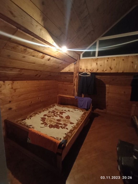 არასასოფლო სამეურნეო მიწის ნაკვეთი შენობით, ქალაქი ქობულეთი, გამზირი დ. აღმაშენებლი, N458