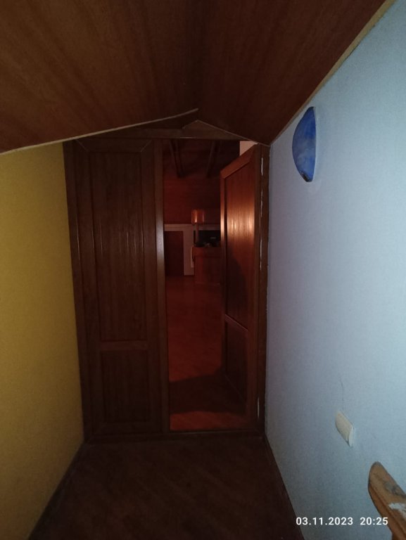 არასასოფლო სამეურნეო მიწის ნაკვეთი შენობით, ქალაქი ქობულეთი, გამზირი დ. აღმაშენებლი, N458