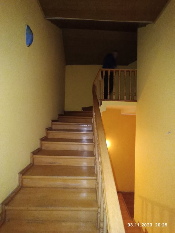 არასასოფლო სამეურნეო მიწის ნაკვეთი შენობით, ქალაქი ქობულეთი, გამზირი დ. აღმაშენებლი, N458