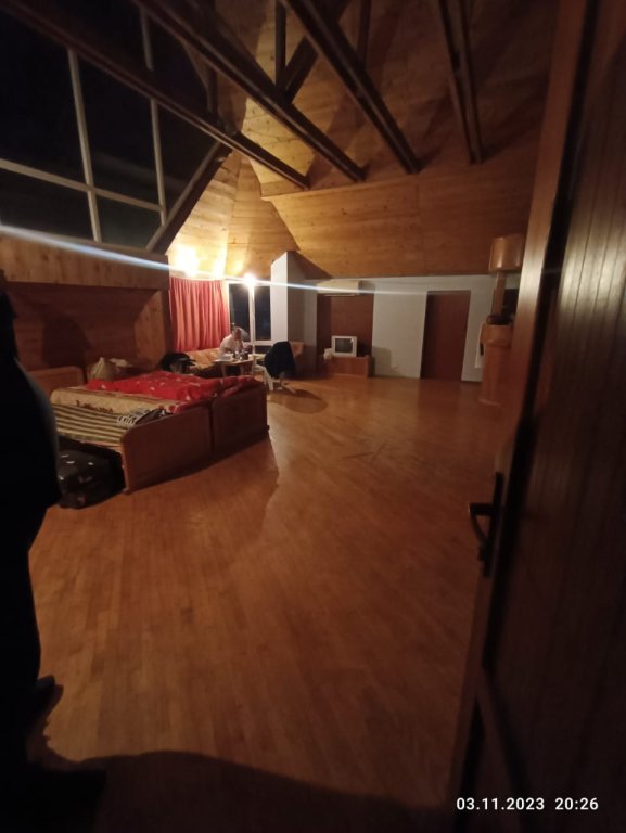 არასასოფლო სამეურნეო მიწის ნაკვეთი შენობით, ქალაქი ქობულეთი, გამზირი დ. აღმაშენებლი, N458