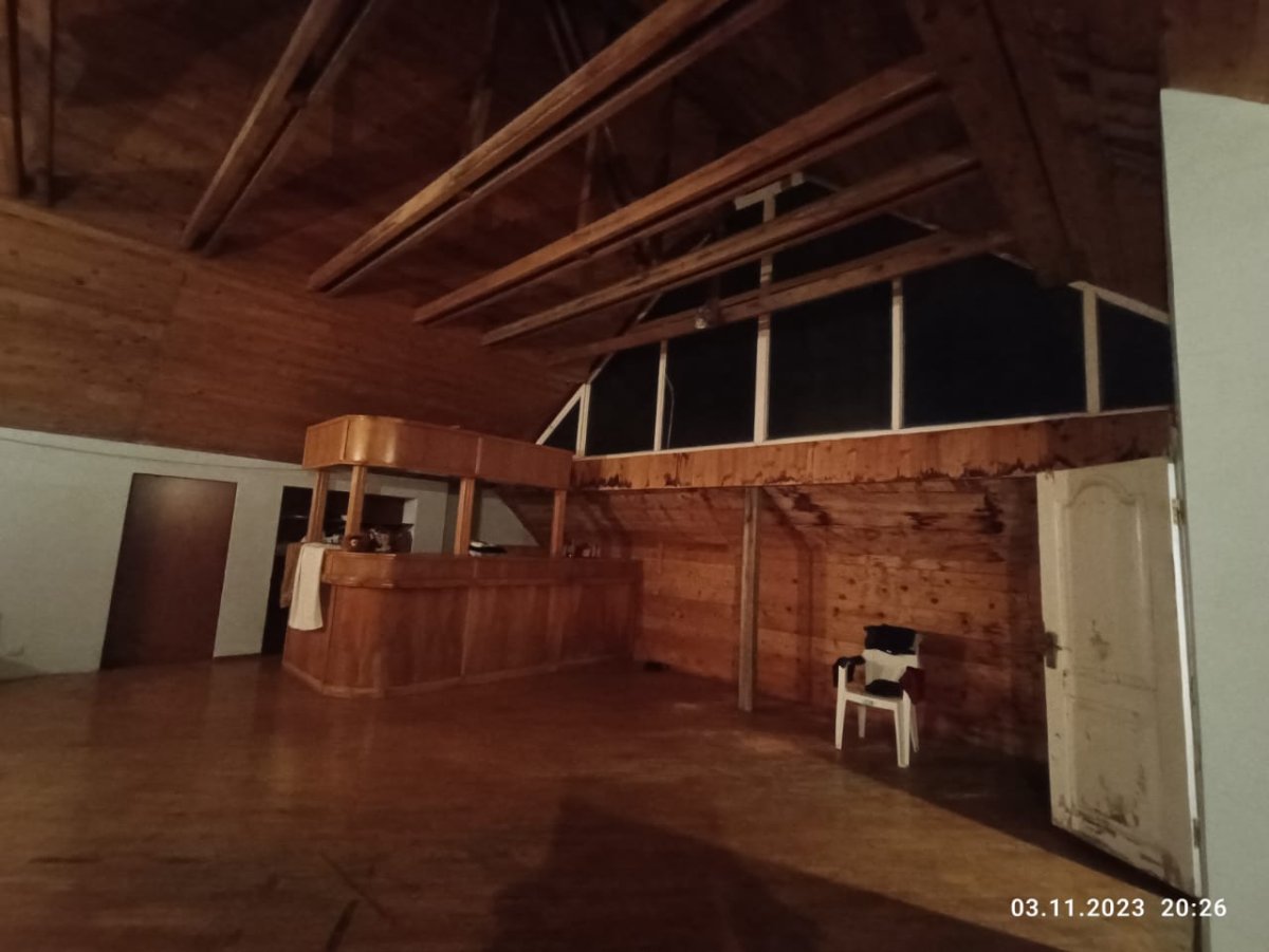 არასასოფლო სამეურნეო მიწის ნაკვეთი შენობით, ქალაქი ქობულეთი, გამზირი დ. აღმაშენებლი, N458