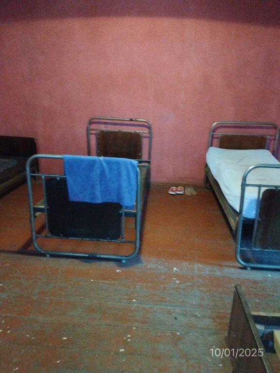 არასასოფლო სამეურნეო მიწის ნაკვეთი შენობით, ქალაქი ქობულეთი, გამზირი აღმაშენებლი, N 460