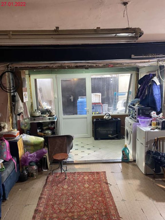 არასასოფლო-სამეურნეო მიწის ნაკვეთი შენობით, ქალაქი თბილისი, ქეთევან ჭილაშვილის I ჩიხი, N 13