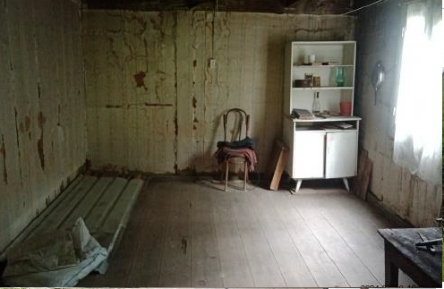 სასოფლო-სამეურნეო მიწის ნაკვეთი შენობით, ხარაგაულის მუნიციპალიტეტი, სოფელი ფარცხნალი, მე-3 ქუჩის I შესახვევი, N 8