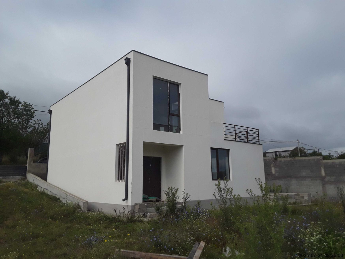 სასოფლო-სამეურნეო მიწის ნაკვეთი შენობით, მუნიციპალიტეტი მცხეთა, სოფელი ნავდარაანთკარი