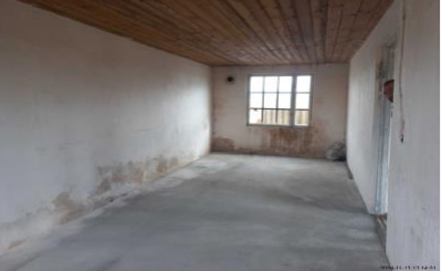 სასოფლო-სამეურნეო (საკარმიდამო) მიწის ნაკვეთი შენობით, მუნიციპალიტეტი კასპი, ადმინისტრაციული ერთეული აღაიანი, ნაკვეთი 724