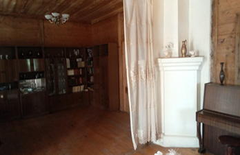 სასოფლო-სამეურნეო მიწის ნაკვეთი შენობით, ოზურგეთის მუნიციპალიტეტი, სოფელი მაკვანეთი, 1-ლი ქუჩა, N 37