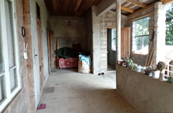 სასოფლო-სამეურნეო მიწის ნაკვეთი შენობით, ოზურგეთის მუნიციპალიტეტი, სოფელი მაკვანეთი, 1-ლი ქუჩა, N 37