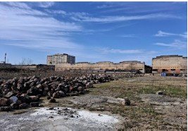 არასასოფლო სამეურნეო მიწის ნაკვეთი შენობით, ქალაქი ქუთაისი, გამზირი ახალგაზრდობა, N 19ა