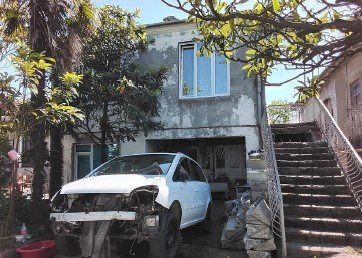 არასასოფლო სამეურნეო მიწის ნაკვეთი შენობით, ქალაქი ფოთი, ქუჩა ფალიაშვილი, N 69