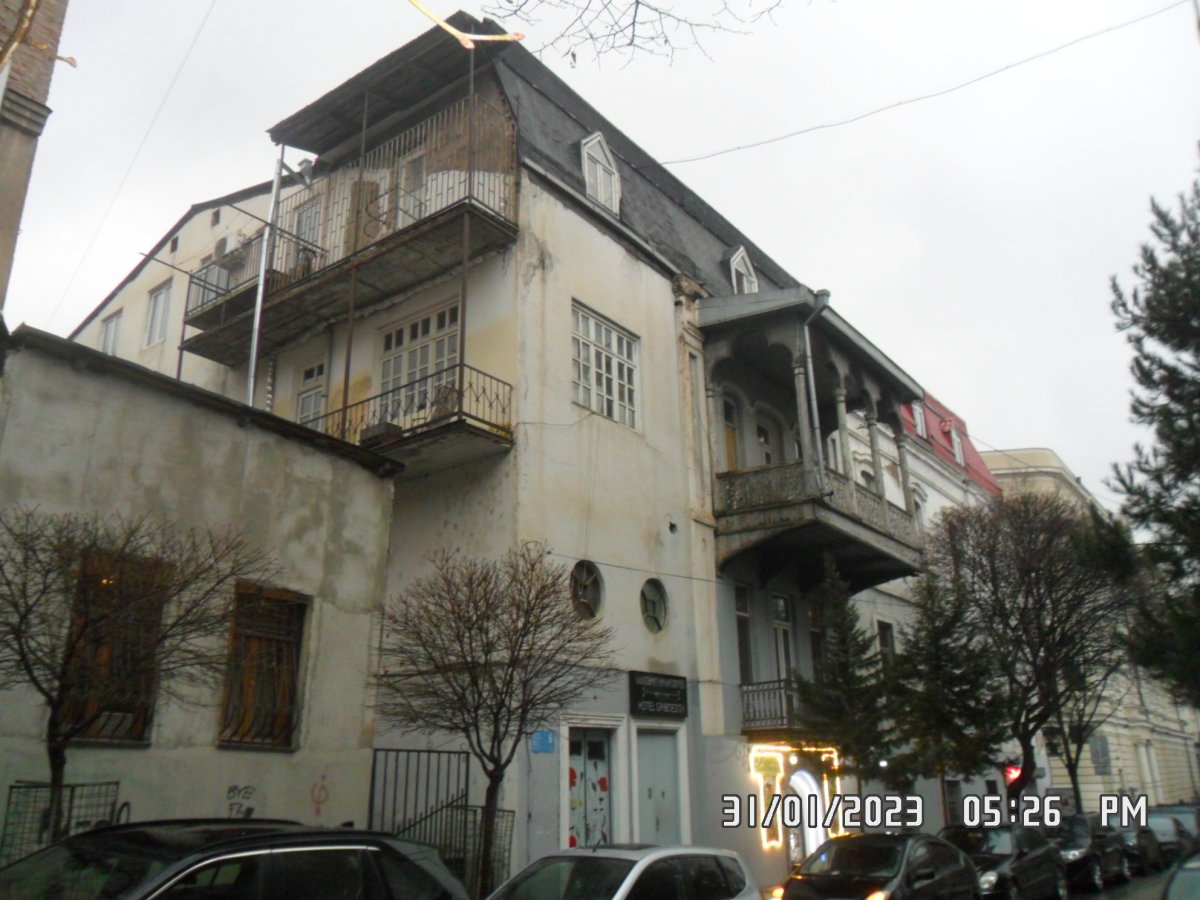 ბინა, ქალაქი თბილისი, ალექსანდრე გრიბოედოვის ქუჩა, N6 / მიტროფანე ლაღიძის ქუჩა N 8, სართული 3, ბინა N20